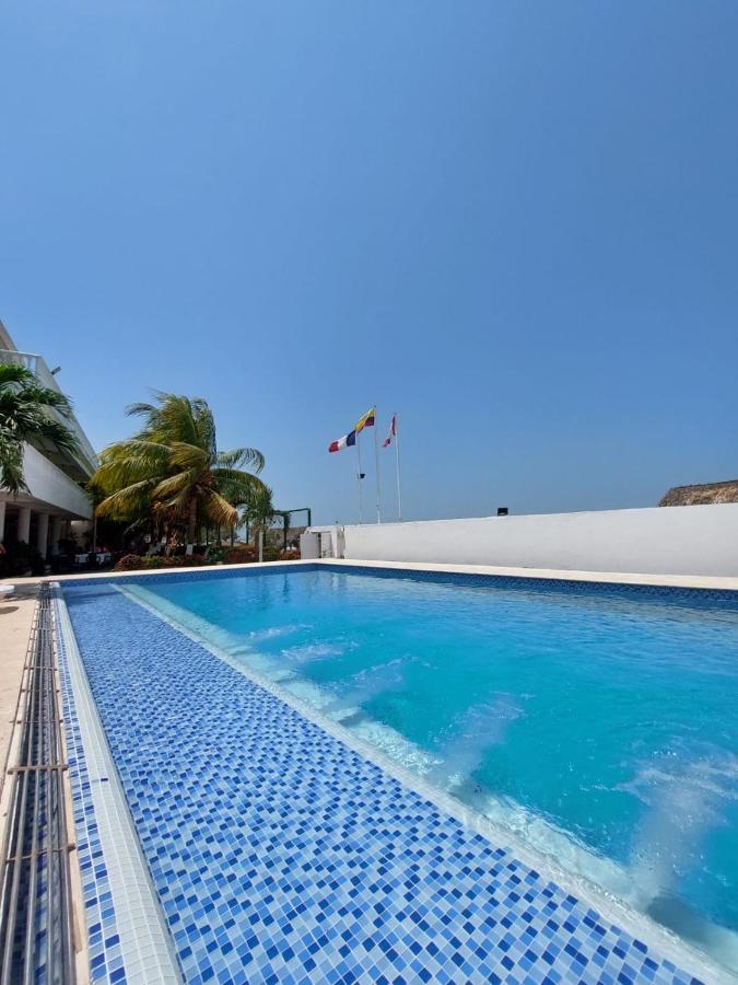 Hotel 3 Banderas Manzanillo Del Mar Cartagena Exterior photo